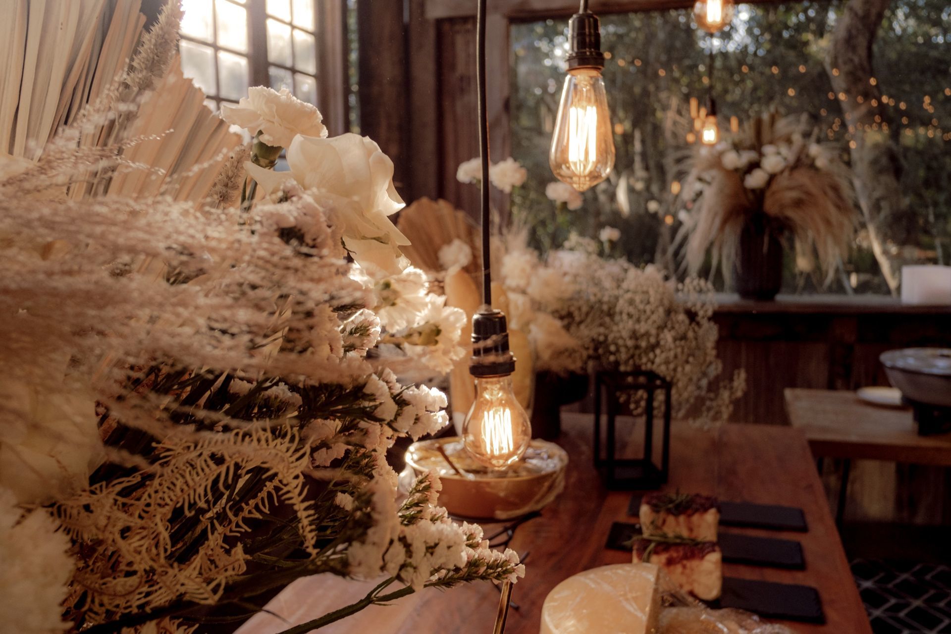 Foto Jantar Dia dos Namorados- Villa Mandacaru - Itu-SP - Decoração Boho Industrial Foto Jantar Dia dos Namorados- Villa Mandacaru - Itu-SP - Decoração Boho Industrial - Imagem 60