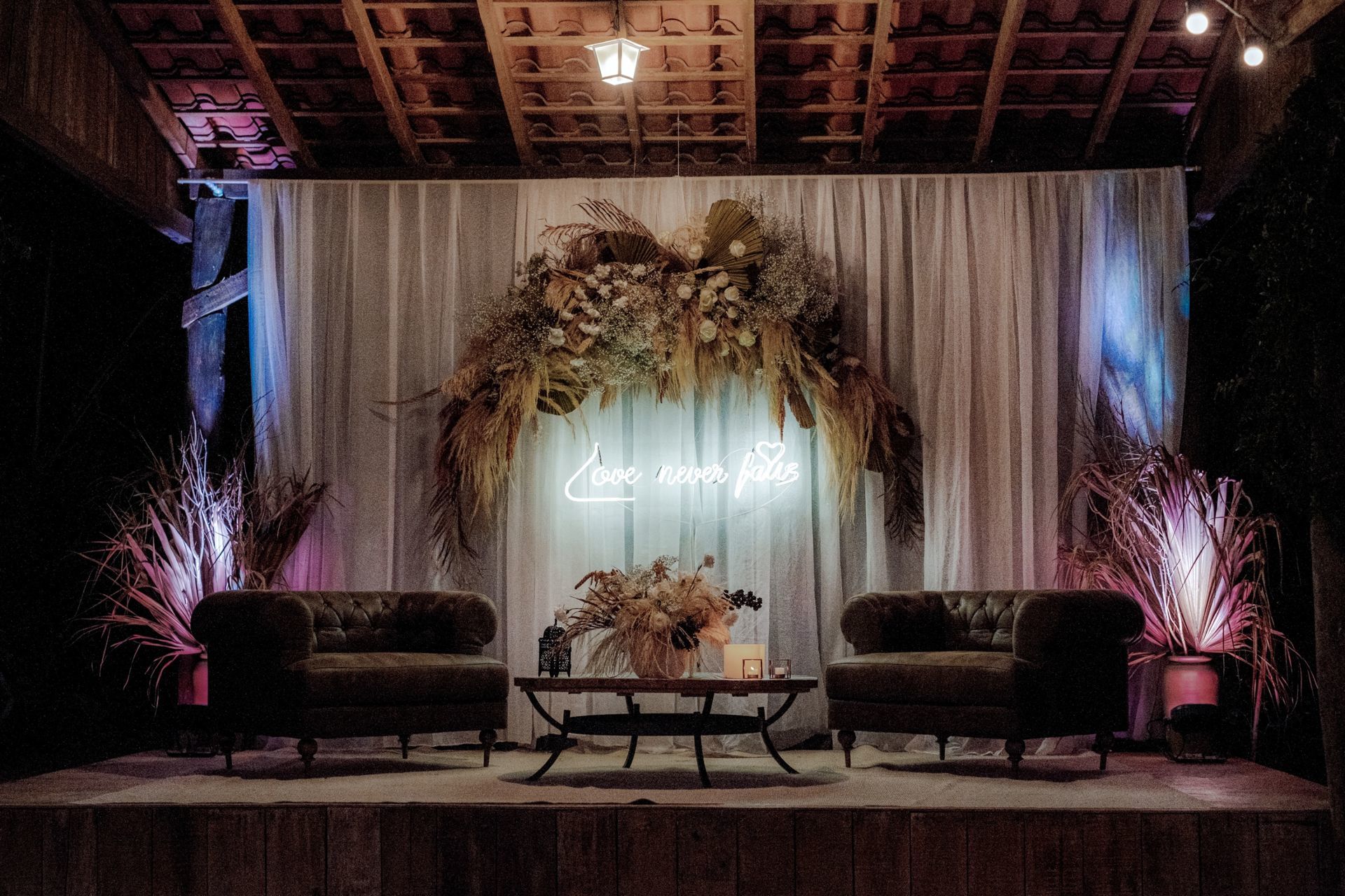 Foto Jantar Dia dos Namorados- Villa Mandacaru - Itu-SP - Decoração Boho Industrial Foto Jantar Dia dos Namorados- Villa Mandacaru - Itu-SP - Decoração Boho Industrial - Imagem 74
